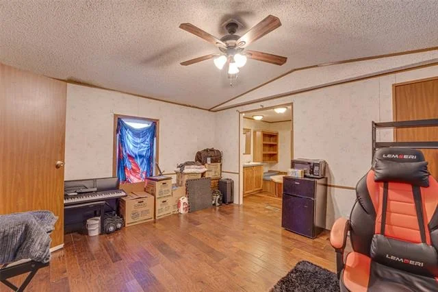 Photo of 6147 County Road 437
