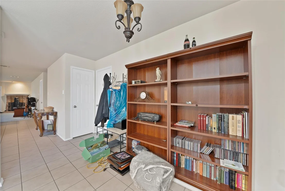 Photo of 112 Blackforest Road