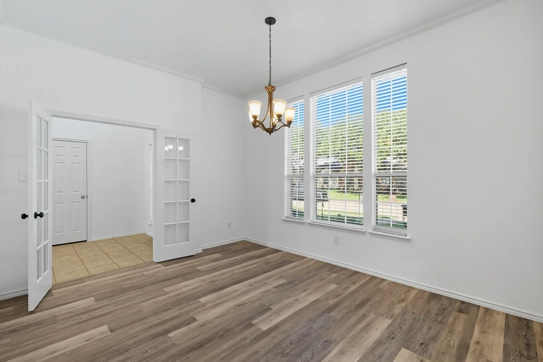 Photo of 13180 Mannheim Drive
