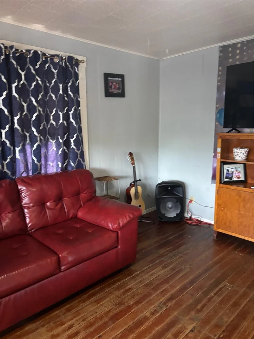Photo of 1528 McFerrin