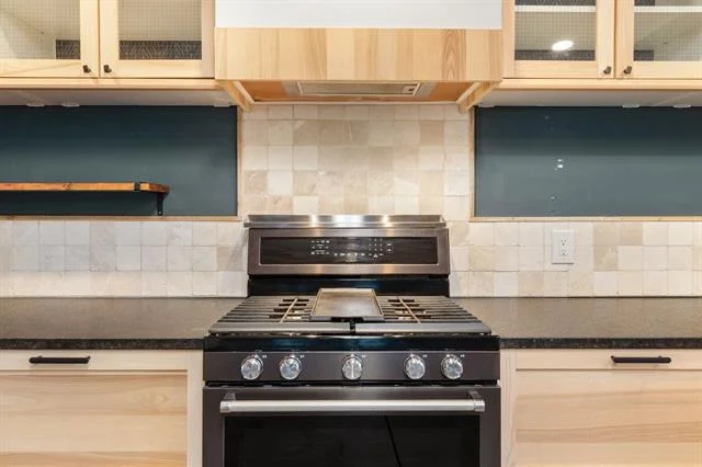Photo of 2208 Lake Ridge Circle