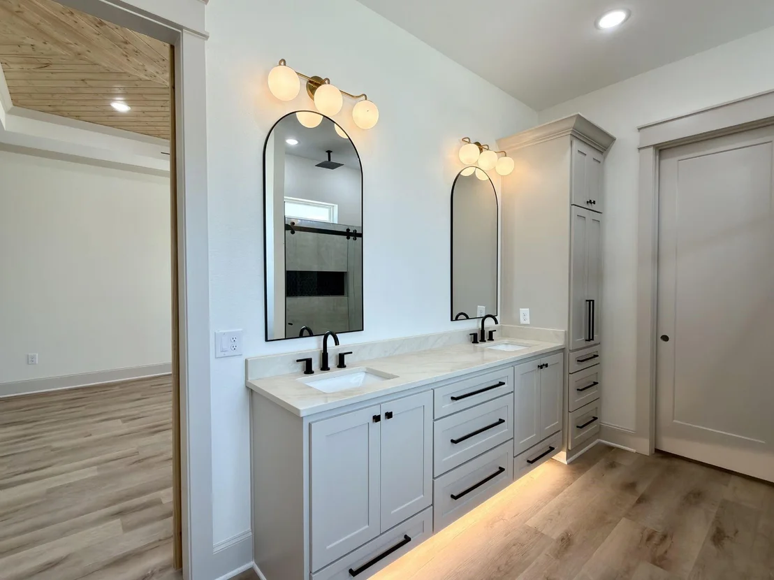Photo of 17038 Woodcrest Circle