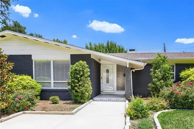 Photo of 11608 Sonnet Drive