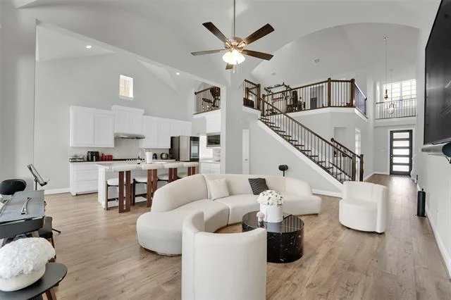 Photo of 3520 Helios Lane