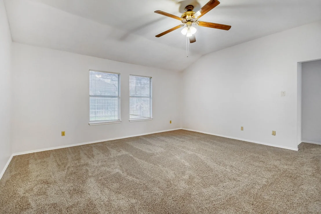 Photo of 2112 Meadowview Drive