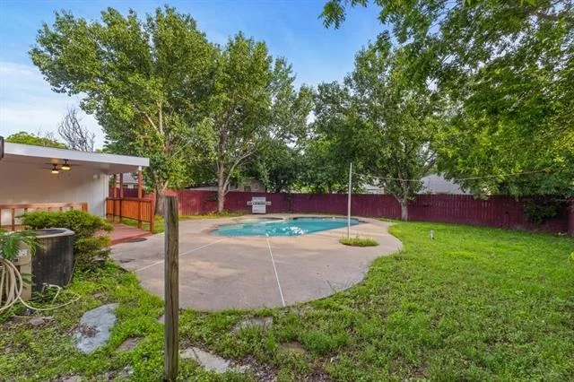 Photo of 2529 Syracuse Drive