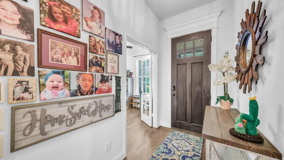 Photo of 119 Oak View Drive