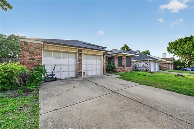 Photo of 6217 Fairlane Drive