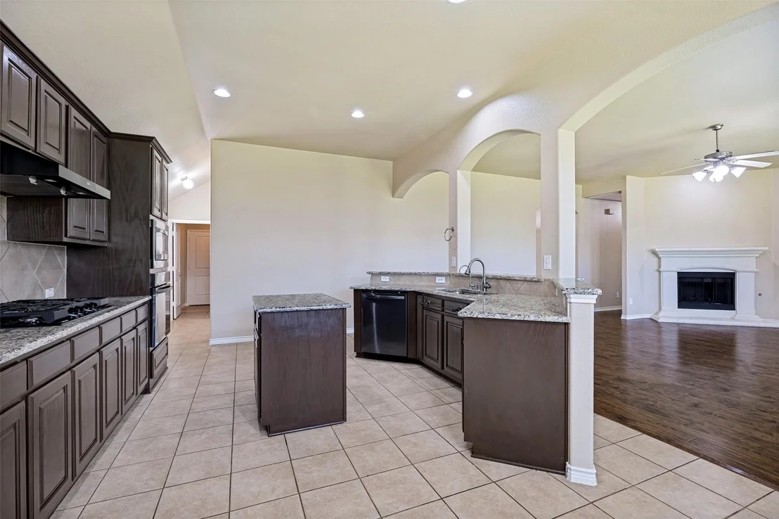 Photo of 1616 Nestledown Drive