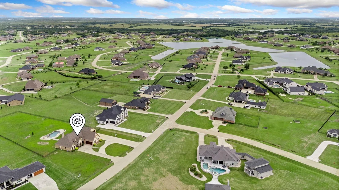 Photo of 2135 Lake Estates Drive