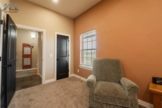 Photo of 9118 Hall