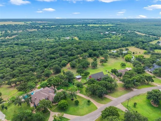 Photo of 290 Bolton Circle