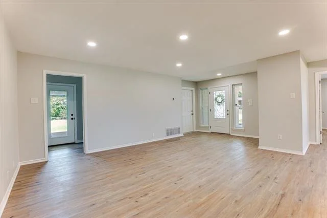 Photo of 104 Pontiac Drive