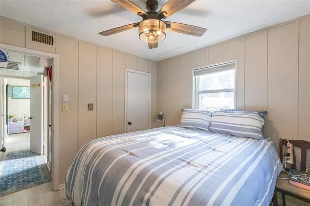 Photo of 481 North Shore Drive