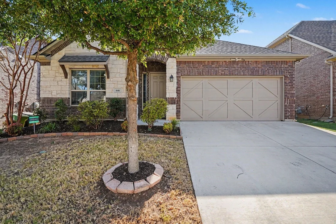 Photo of 646 Harris Ridge Drive