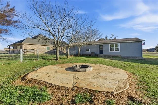 Photo of 143 Mohave Drive E