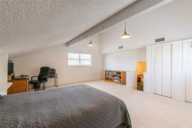 Photo of 617 Green Valley Drive