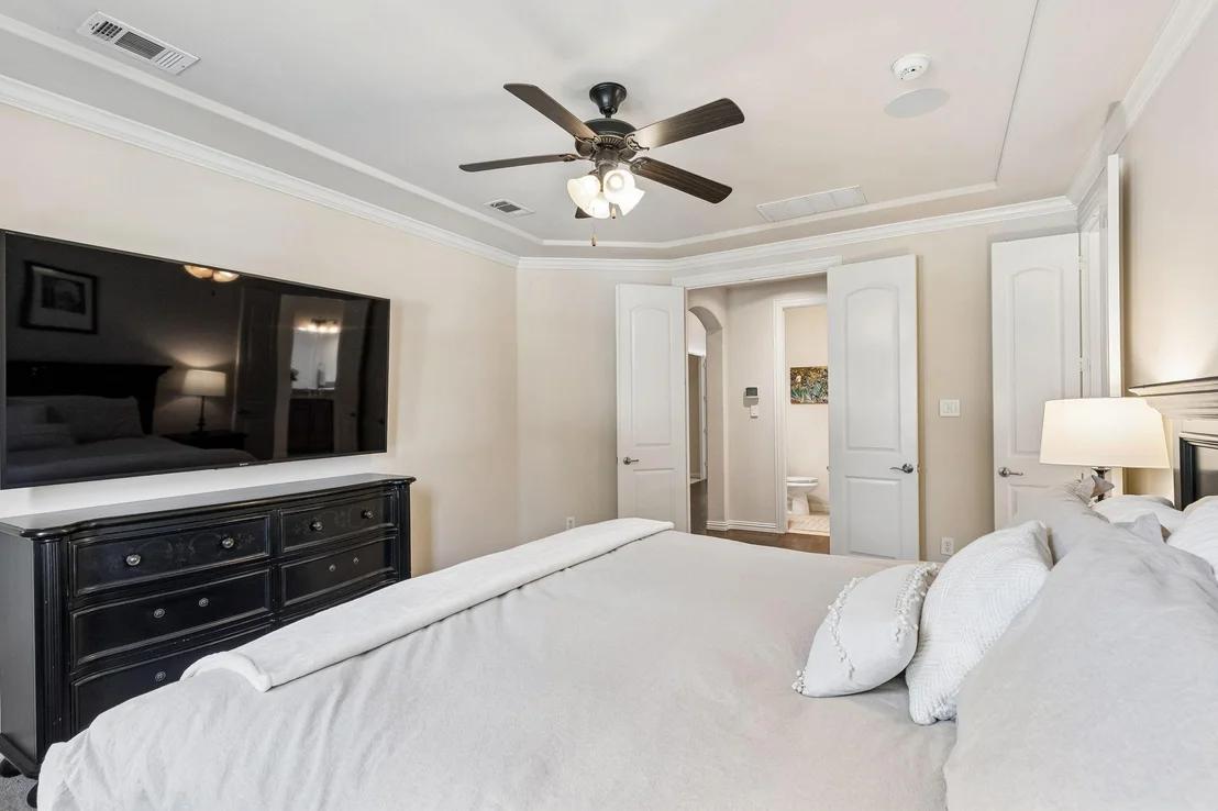 Photo of 400 Komron Court