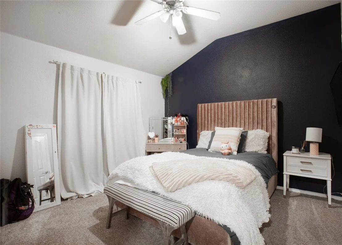 Photo of 10520 Stoneside Trail