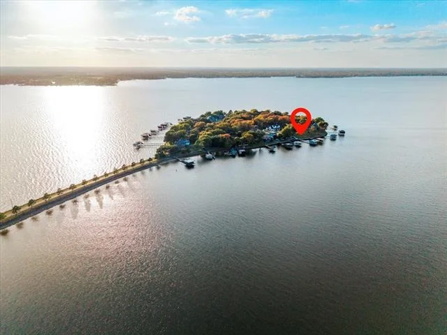 Photo of 656 Enchanted Isles Drive