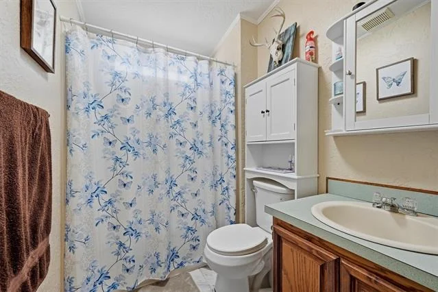 Photo of 305 Ridgecrest Road