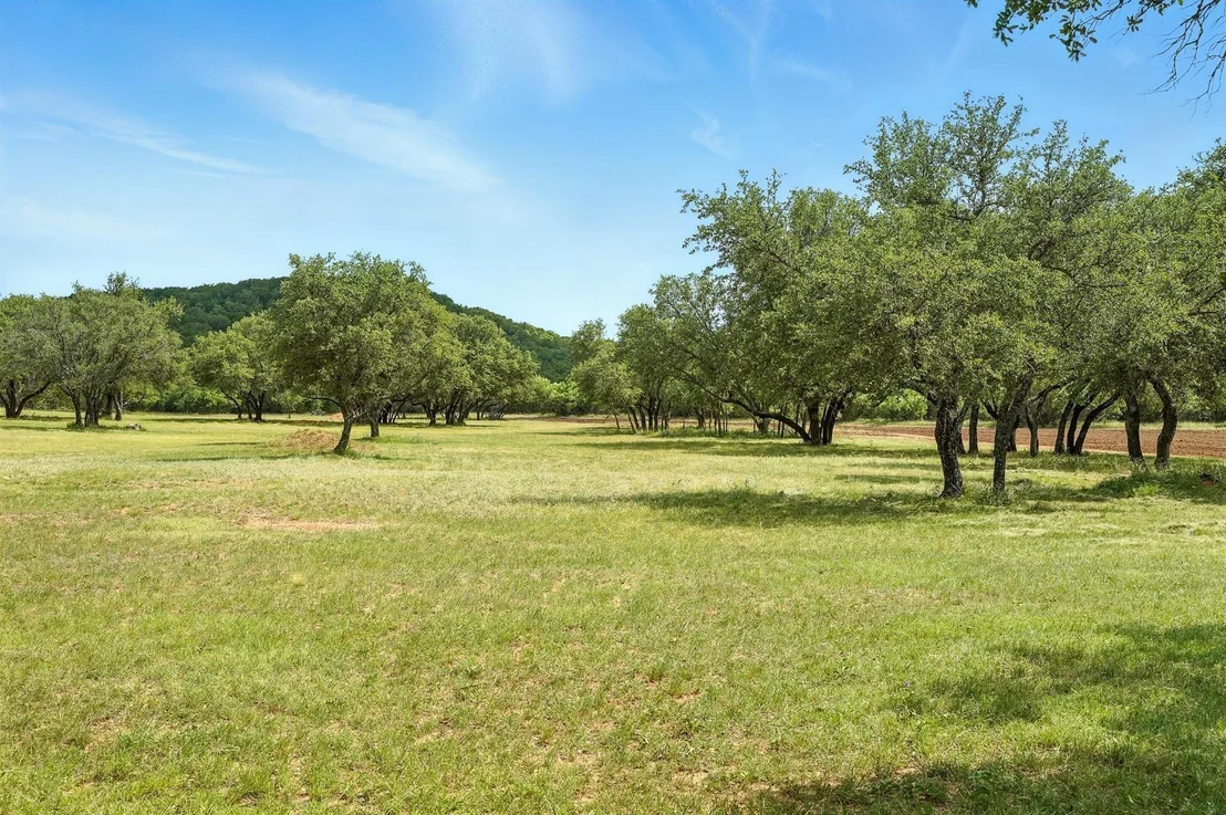 Photo of 635 County Road 184