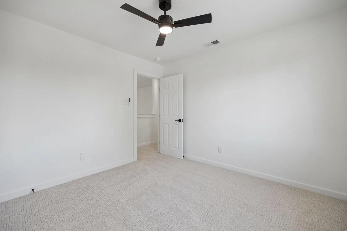 Photo of 6729 Macintosh Drive