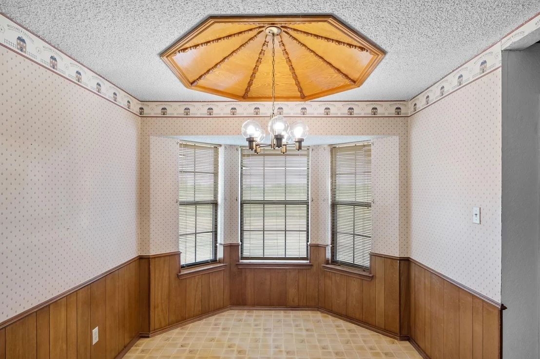 Photo of 502 Celeste Drive