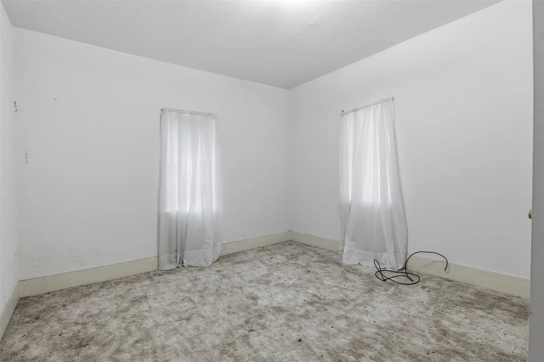 Photo of 820 Goshen Road