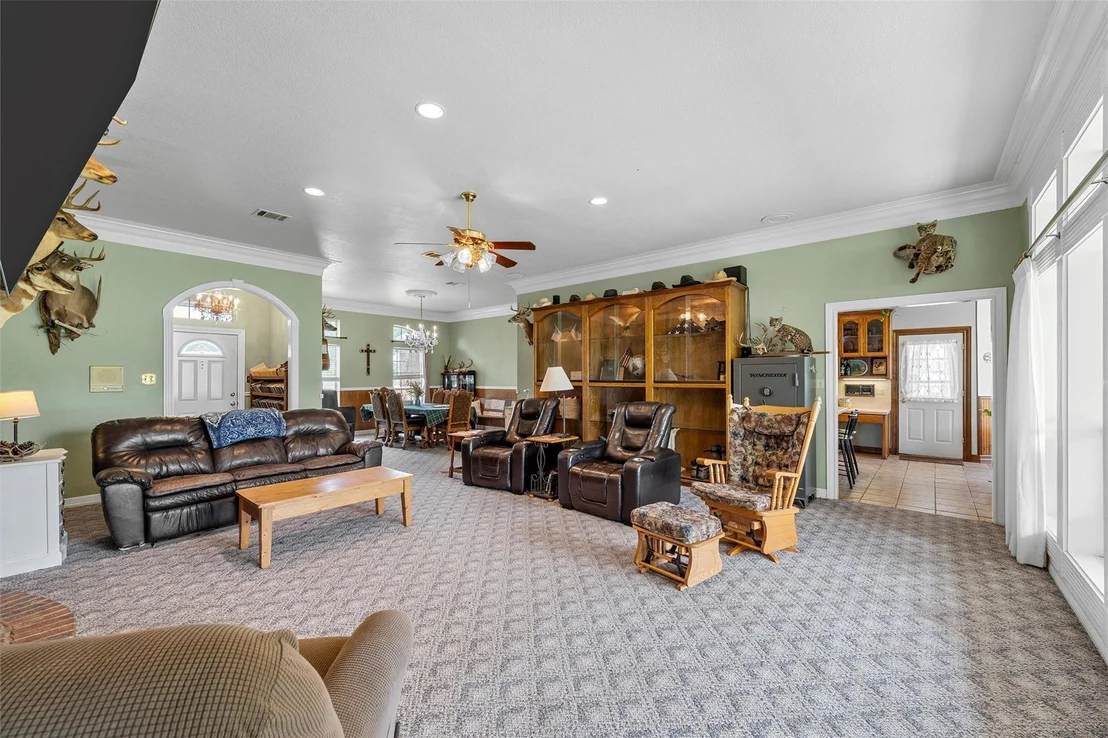 Photo of 654 County Road 473