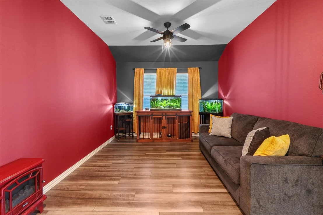 Photo of 3505 Kingsview Drive