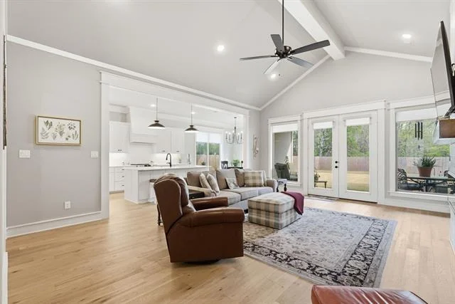Photo of 416 Deer Point Cove
