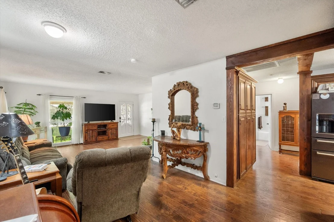 Photo of 502 Bellevue Drive
