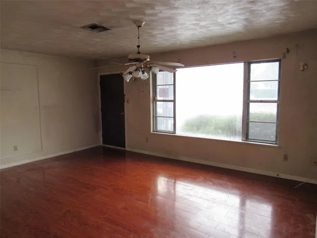 Photo of 2131 Hermanson Drive