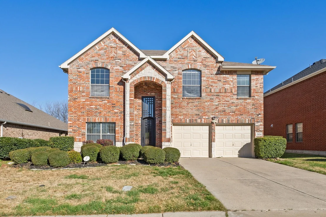 Photo of 2409 Eisenhower Drive
