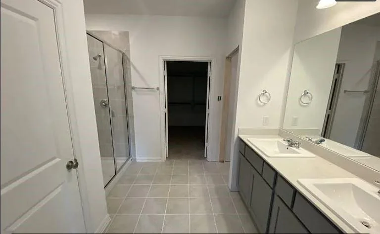 Photo of 1736 Everglades Drive