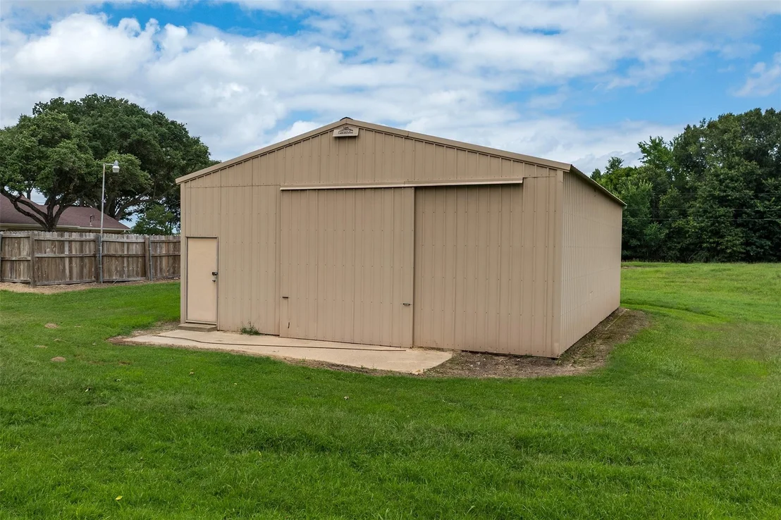 Photo of 11608 State Highway 19 N