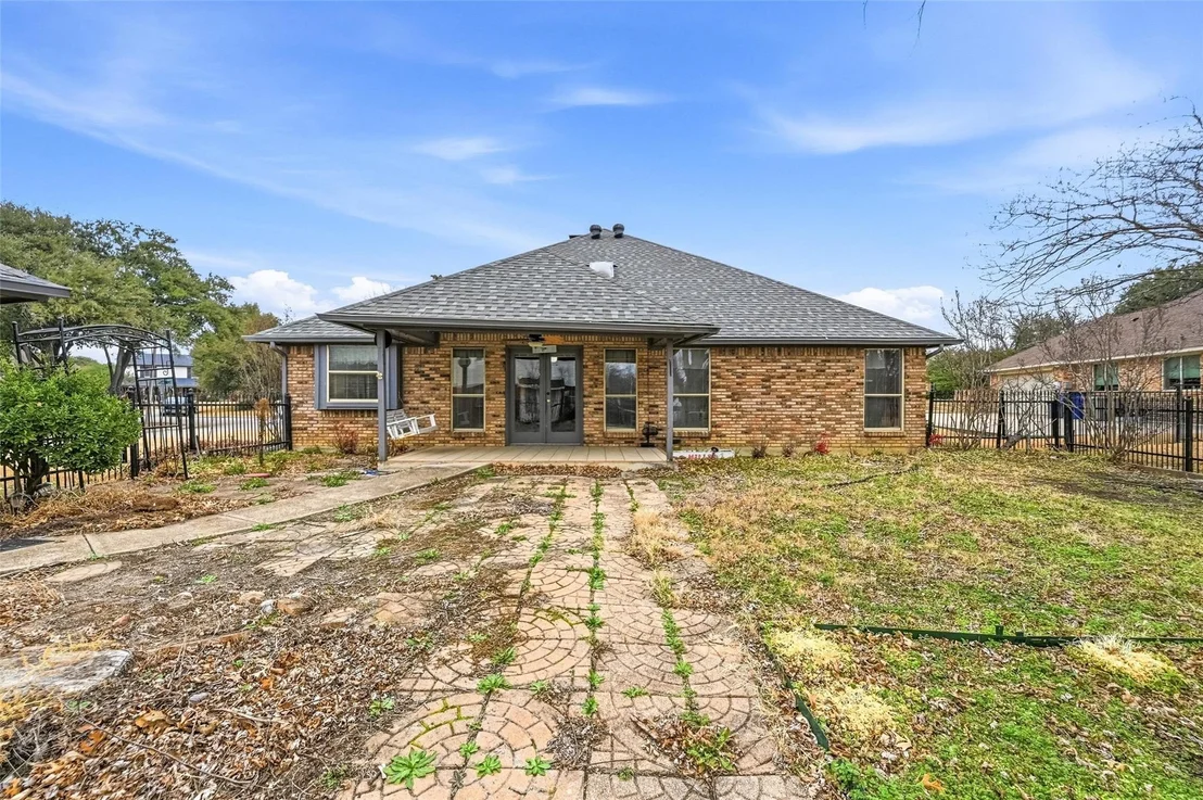 Photo of 1415 Spyglass Drive