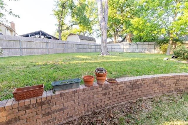 Photo of 3065 Summit Drive