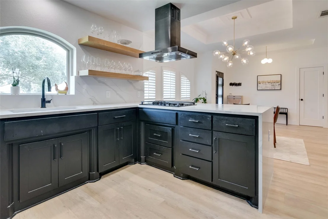 Photo of 2919 Sweet Briar Street