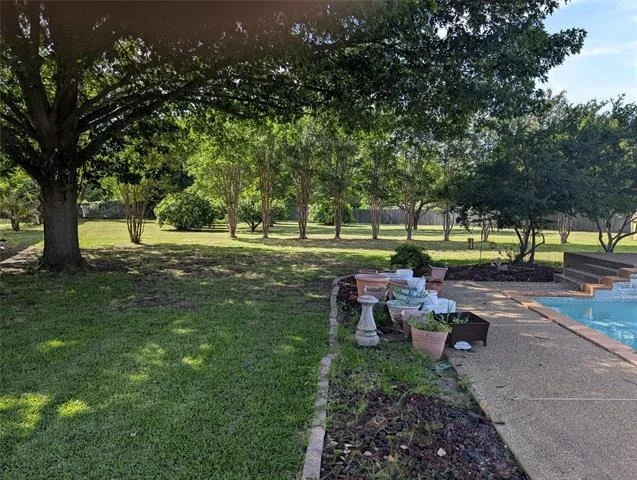 Photo of 701 Summer Place