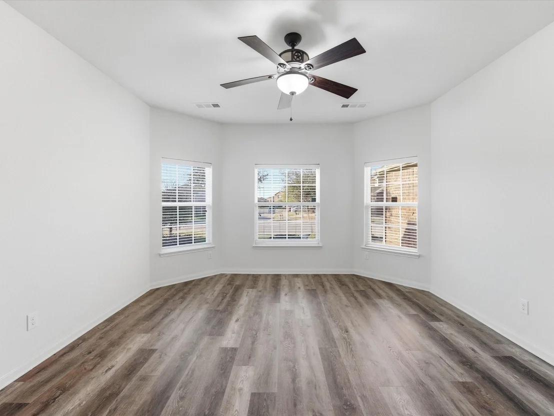 Photo of 1402 Englemann Drive