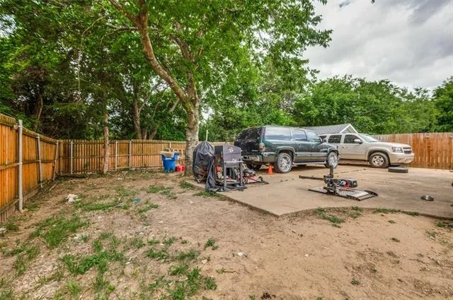 Photo of 727 Lentisco Drive