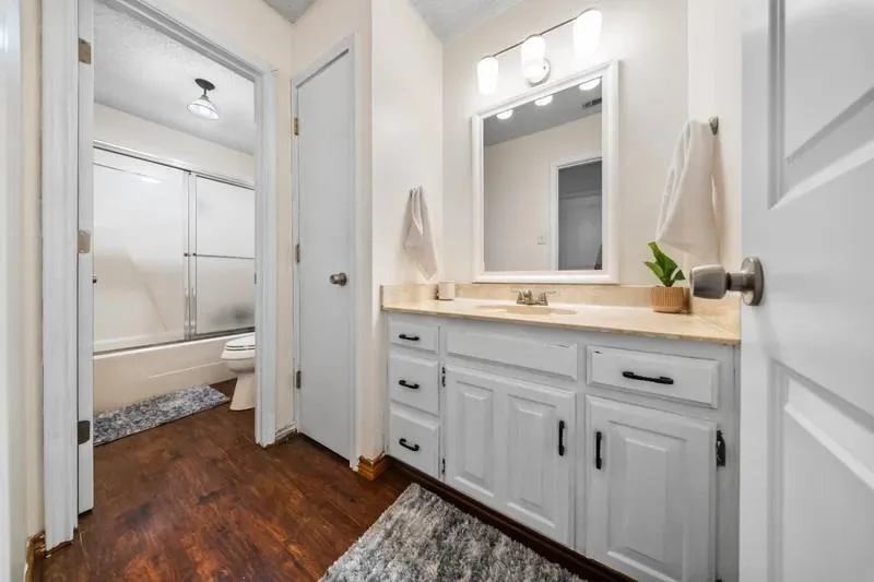 Photo of 8085 Jackson Road