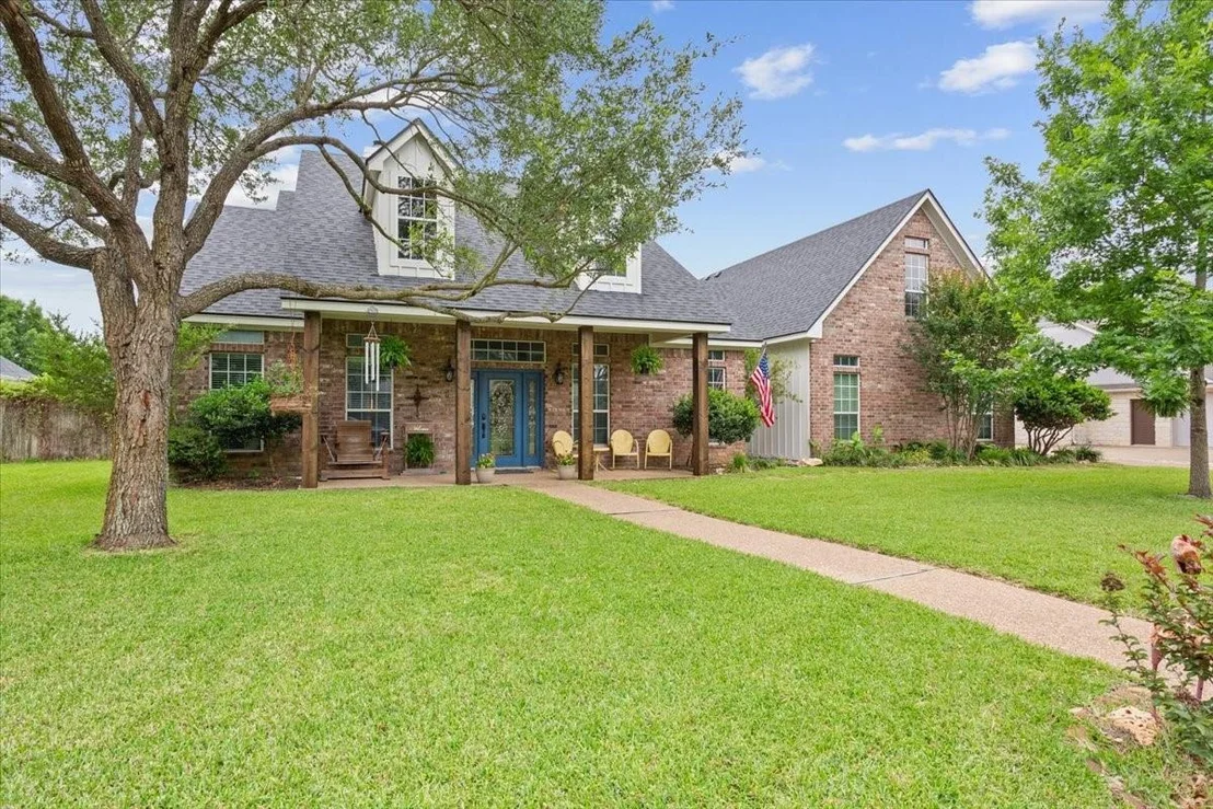 Photo of 5616 Landsdown Drive