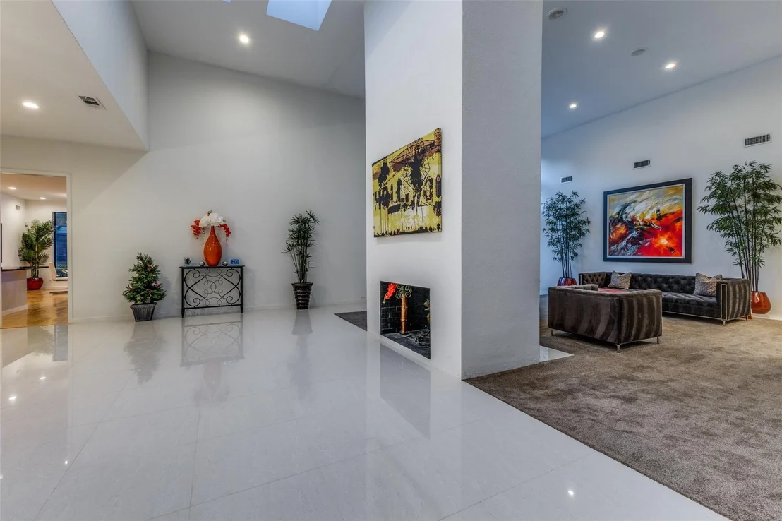 Photo of 6321 Spring Valley Road