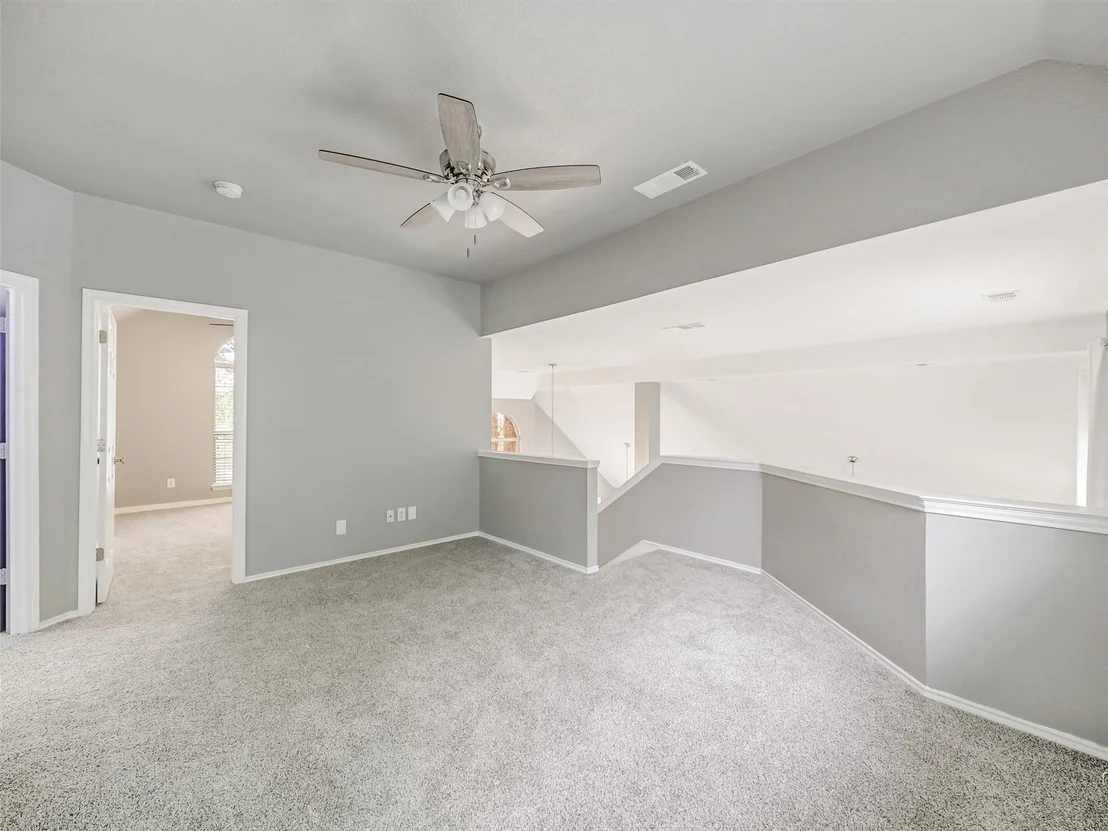 Photo of 600 Pheasant Knoll