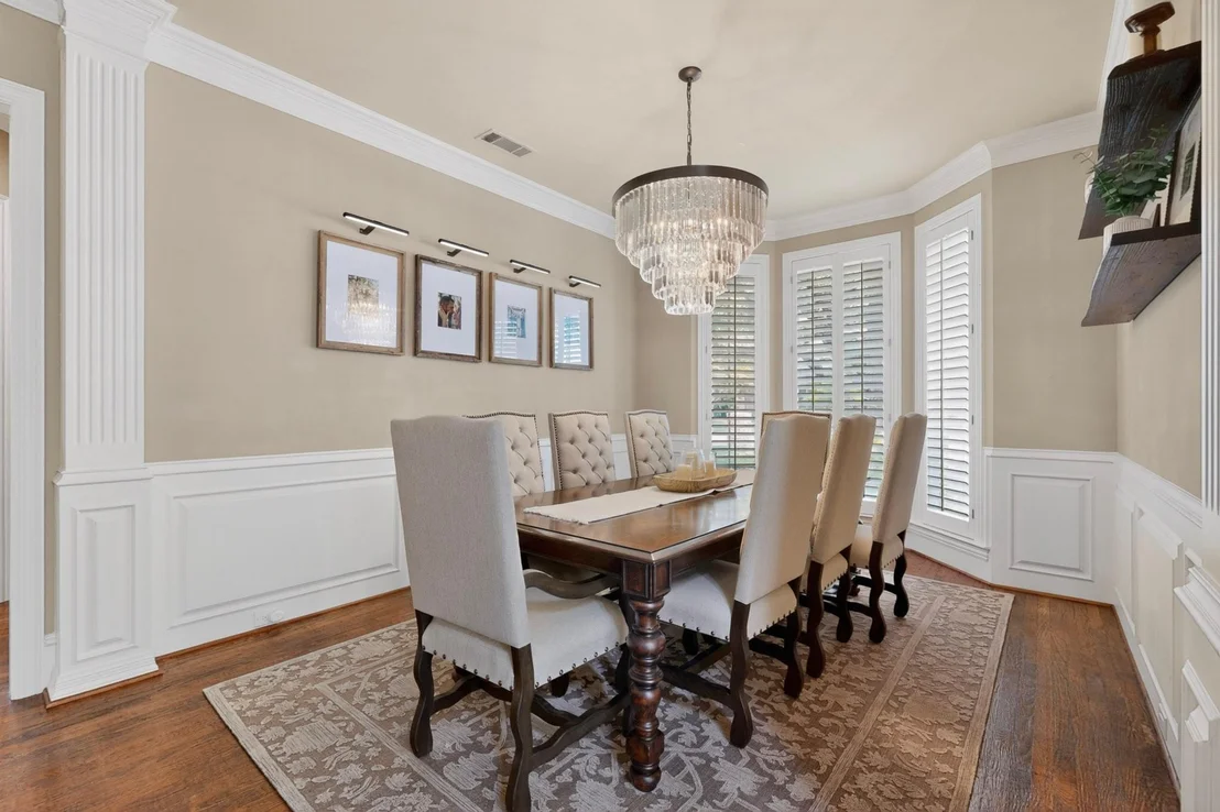 Photo of 5700 Walden Drive
