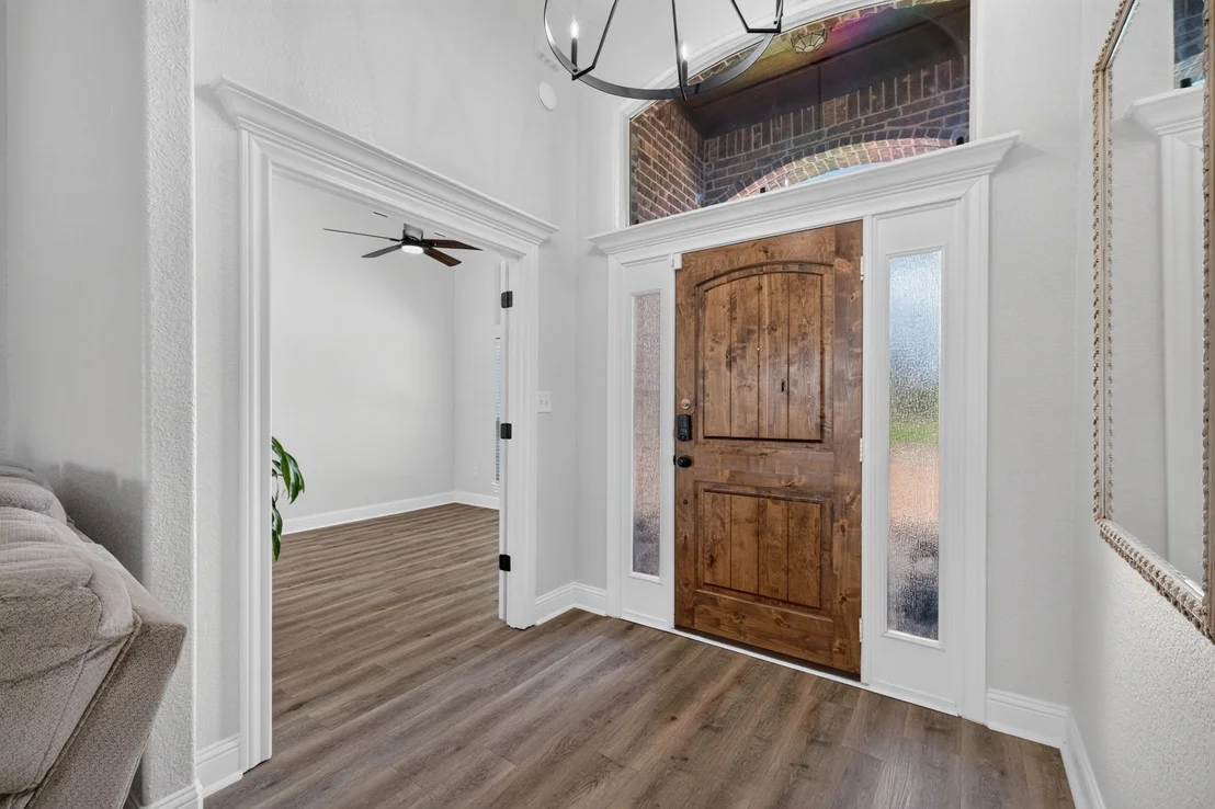 Photo of 3409 White Oaks Drive