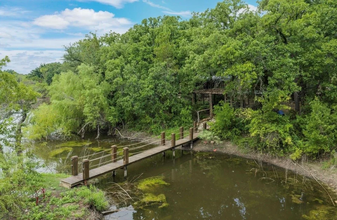 Photo of 3296 Campbell Trail